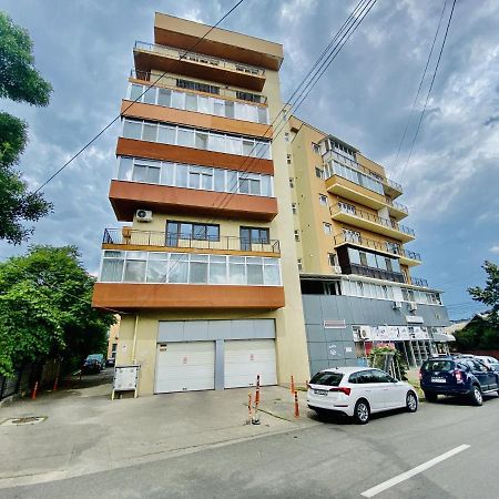 Central & Comfortable Studio Targoviste Buitenkant foto
