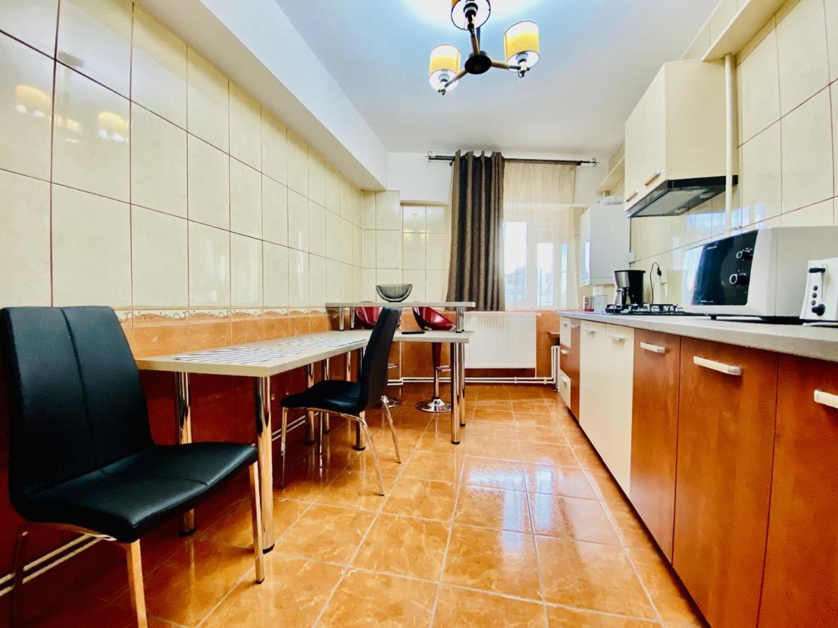 Central & Comfortable Studio Targoviste Buitenkant foto