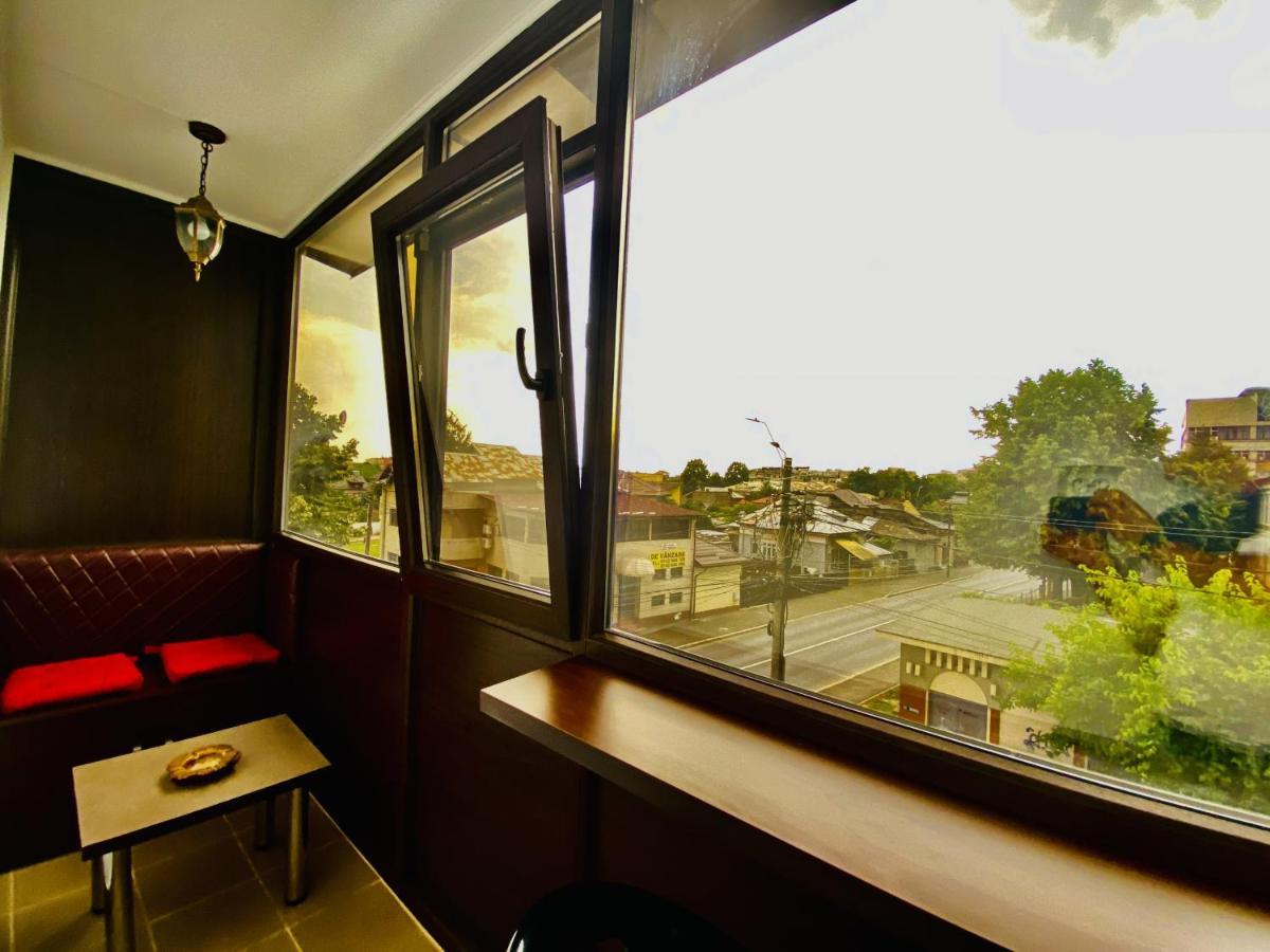 Central & Comfortable Studio Targoviste Buitenkant foto